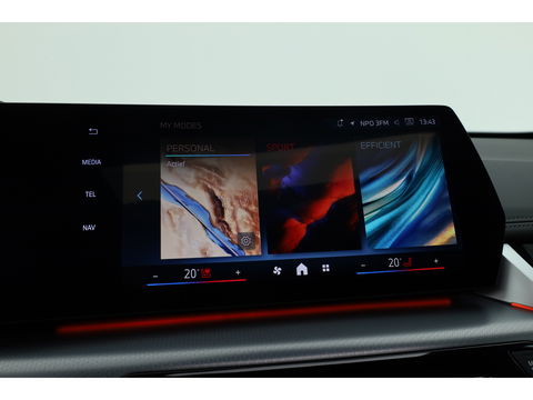 BMW X1 xDrive30e M Sport | Pano | Elek. trekhaak | HUD | Keyless | 360cam | Stoel- Stuurverw. | H&K