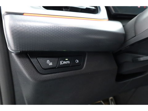 BMW X1 xDrive30e M Sport | Pano | Elek. trekhaak | HUD | Keyless | 360cam | Stoel- Stuurverw. | H&K