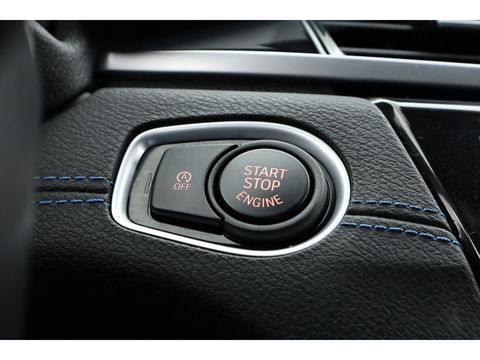 BMW X2 xDrive20i M Sport | HUD | Navi + Apple CarPlay | Camera | Stoelverw. | 19'' | Park Assist | Elek. Achterklep