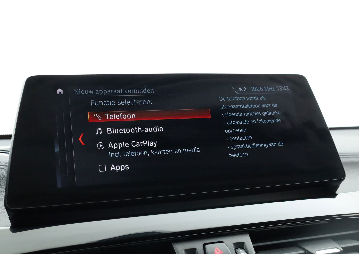 BMW X2 xDrive20i M Sport | HUD | Navi + Apple CarPlay | Camera | Stoelverw. | 19'' | Park Assist | Elek. Achterklep