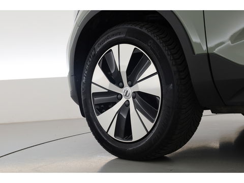 Volvo XC40 1.5 T4 Recharge Plus Dark | Pilot Assist | Elek. Trekhaak | Elek. Stoelen | Harman Kardon |  Camera | Nav+CarPlay |