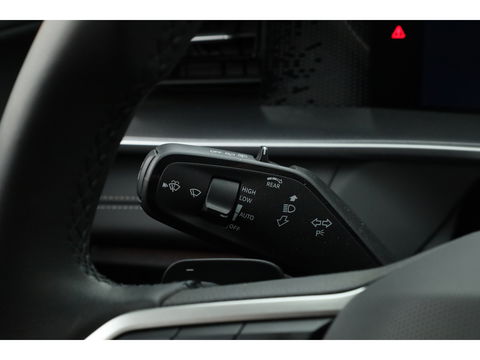 Volkswagen Tayron 1.5 eHybrid Life 204pk | Adapt. Cruise | Stoel- Stuurverw. | Keyless | Camera | 19'' | Apple CarPlay | Navi |