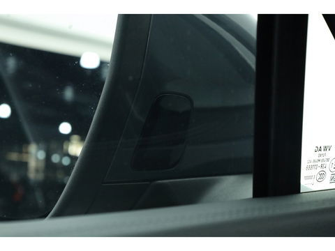 Volkswagen Tayron 1.5 eHybrid Life 204pk | Adapt. Cruise | Stoel- Stuurverw. | Keyless | Camera | 19'' | Apple CarPlay | Navi |