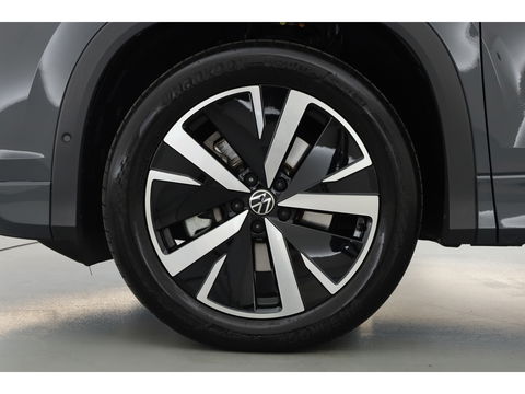 Volkswagen Tayron 1.5 eHybrid Life 204pk | Adapt. Cruise | Stoel- Stuurverw. | Keyless | Camera | 19'' | Apple CarPlay | Navi |