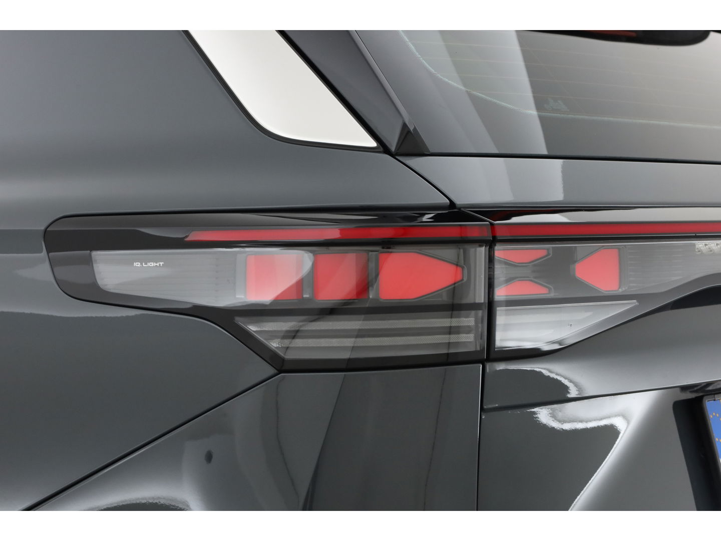 Volkswagen Tayron 1.5 eHybrid Life 204pk | Adapt. Cruise | Stoel- Stuurverw. | Keyless | Camera | 19'' | Apple CarPlay | Navi |