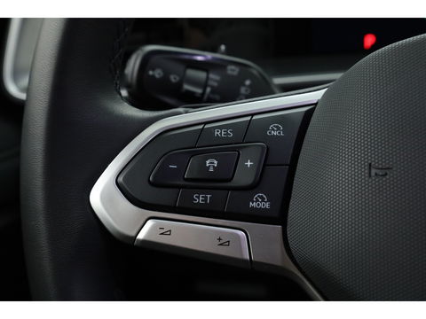 Volkswagen Tayron 1.5 eHybrid Life 204pk | Adapt. Cruise | Stoel- Stuurverw. | Keyless | Camera | 19'' | Apple CarPlay | Navi |