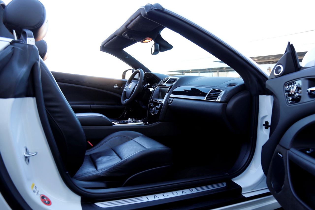 Jaguar XK