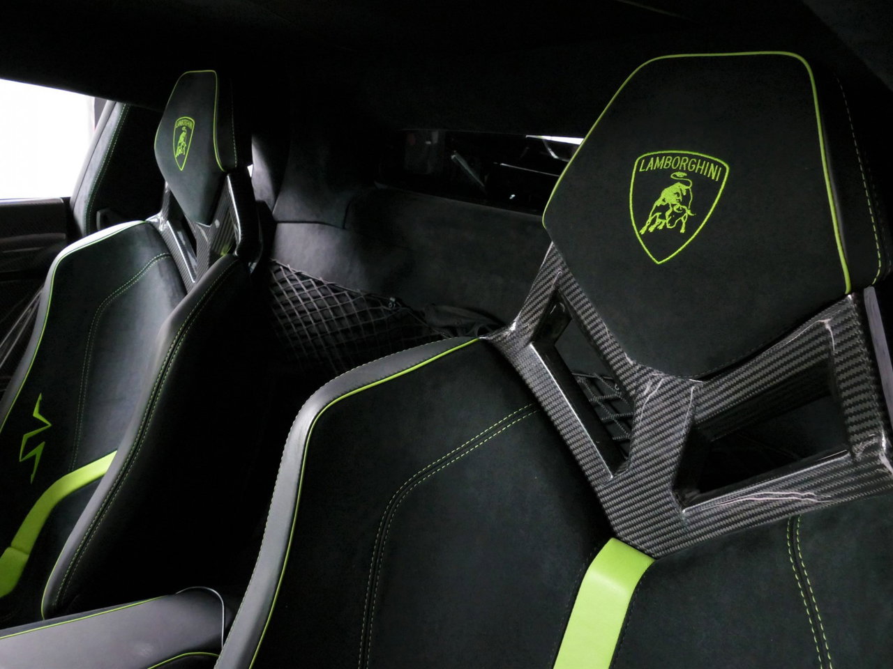 Lamborghini Aventador
