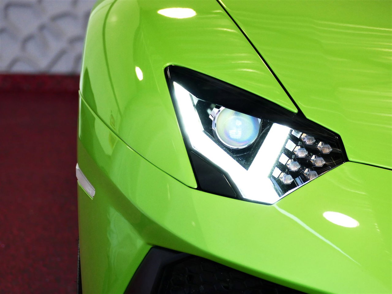 Lamborghini Aventador