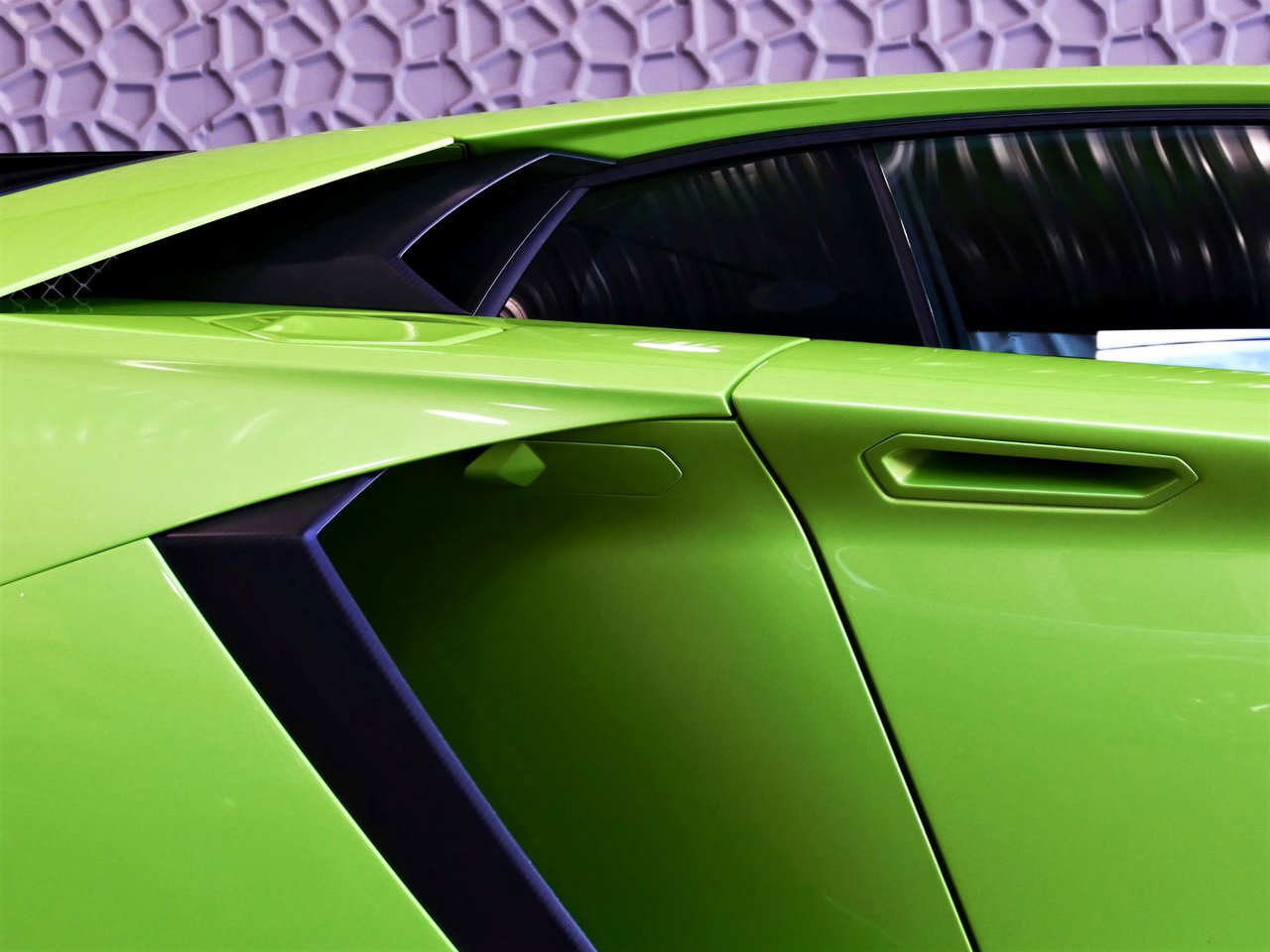 Lamborghini Aventador