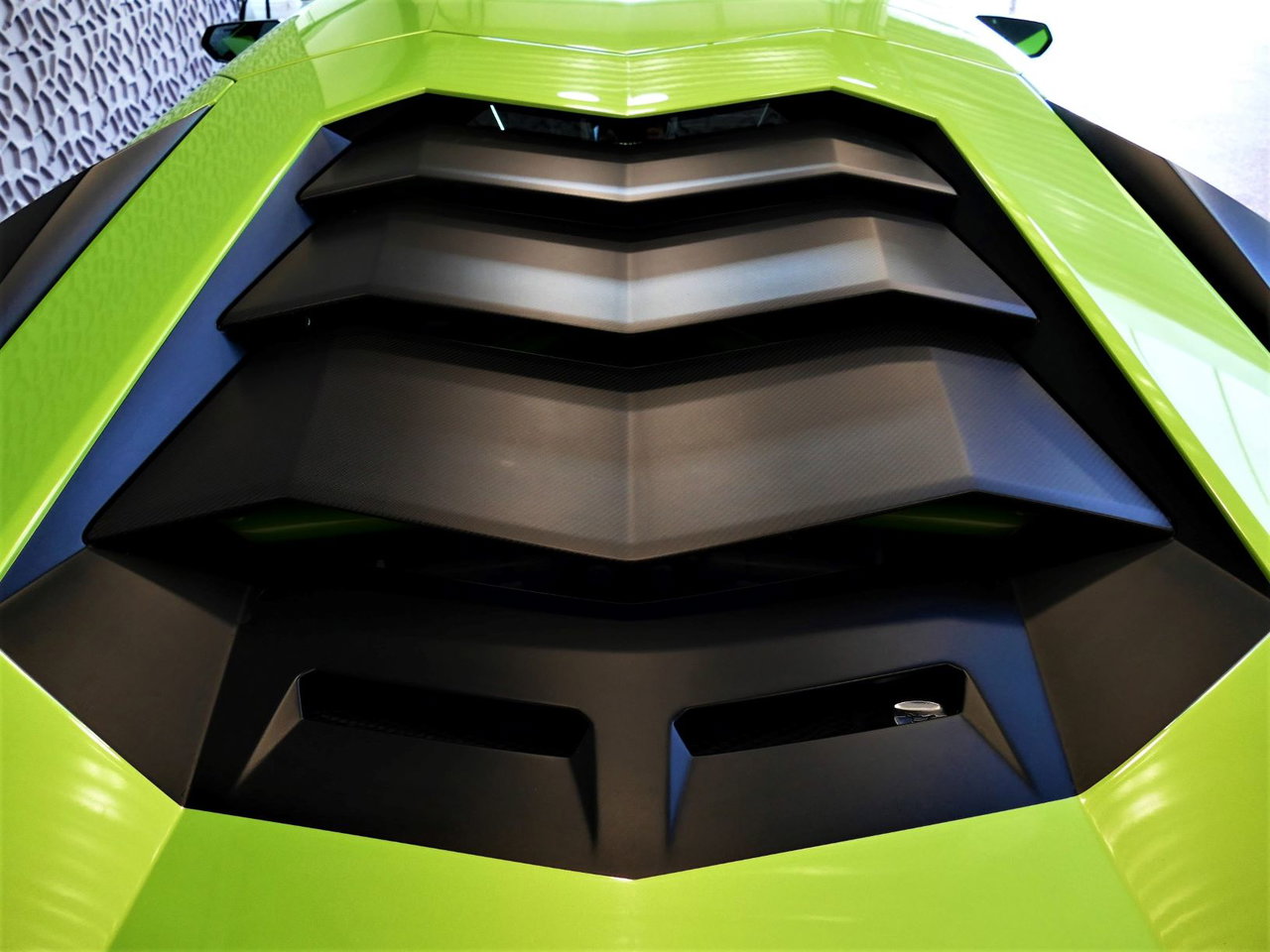 Lamborghini Aventador