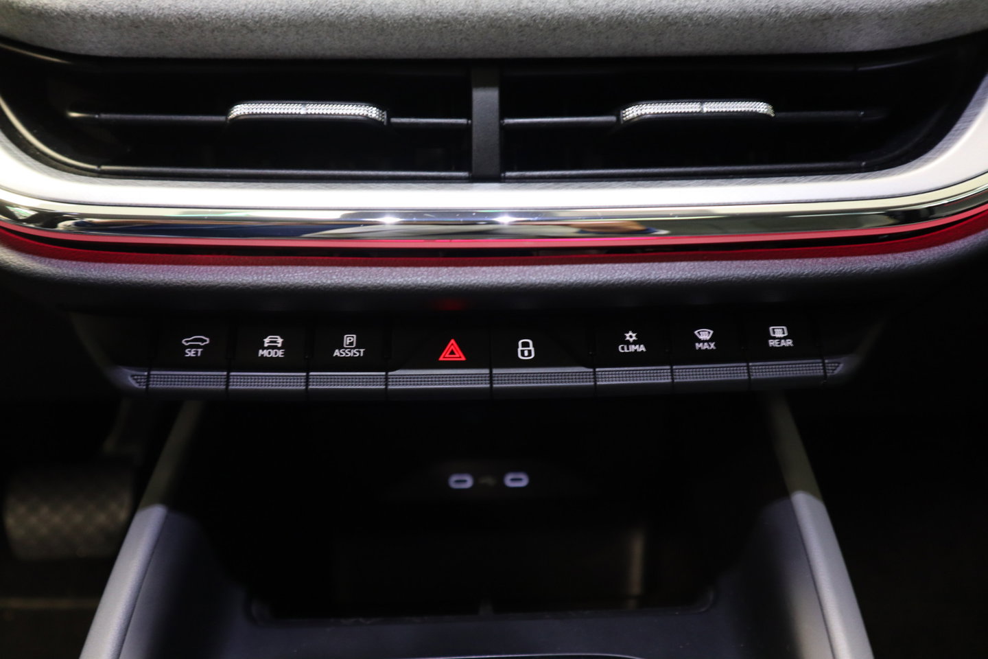 Škoda Enyaq iV 80 First Edition High Panoramadak HUD VCP Navi Clima Cruise Camera 21"LM 24 Maanden garantie* (Vraag naar de voorwaarden)