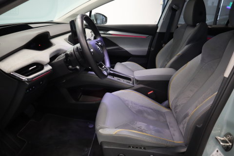 Škoda Enyaq iV 80 First Edition High Panoramadak HUD VCP Navi Clima Cruise Camera 21"LM 24 Maanden garantie* (Vraag naar de voorwaarden)