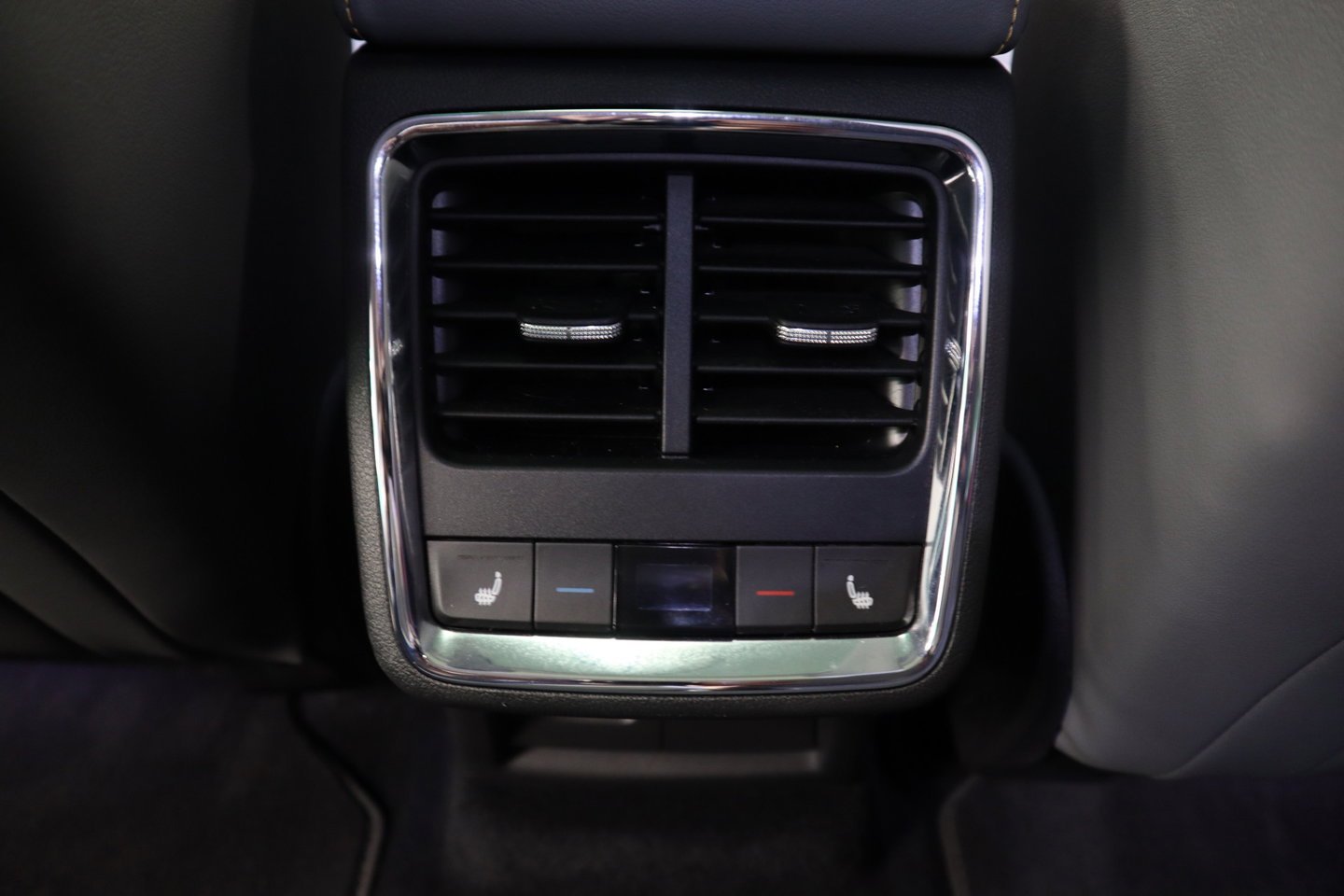 Škoda Enyaq iV 80 First Edition High Panoramadak HUD VCP Navi Clima Cruise Camera 21"LM 24 Maanden garantie* (Vraag naar de voorwaarden)