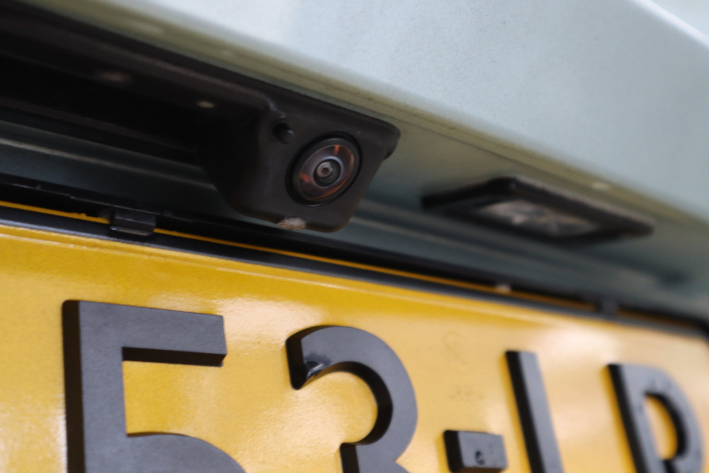 Škoda Enyaq iV 80 First Edition High Panoramadak HUD VCP Navi Clima Cruise Camera 21"LM 24 Maanden garantie* (Vraag naar de voorwaarden)