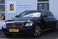 Mercedes-Benz E-Klasse - Estate 300 de Premium Plus Plug in Hybride 9-G Aut.*BTW*Perfect Onderh.*Elek. Trekhaak/Half Leder/Stoelverw./Head-Up/ACC/Xenon/LED/Keyless Entry+Go/Elek. Klep/Dodehoek/Rijstrook/Apple Carplay-Android/Camera/Parkeersens.V+A*