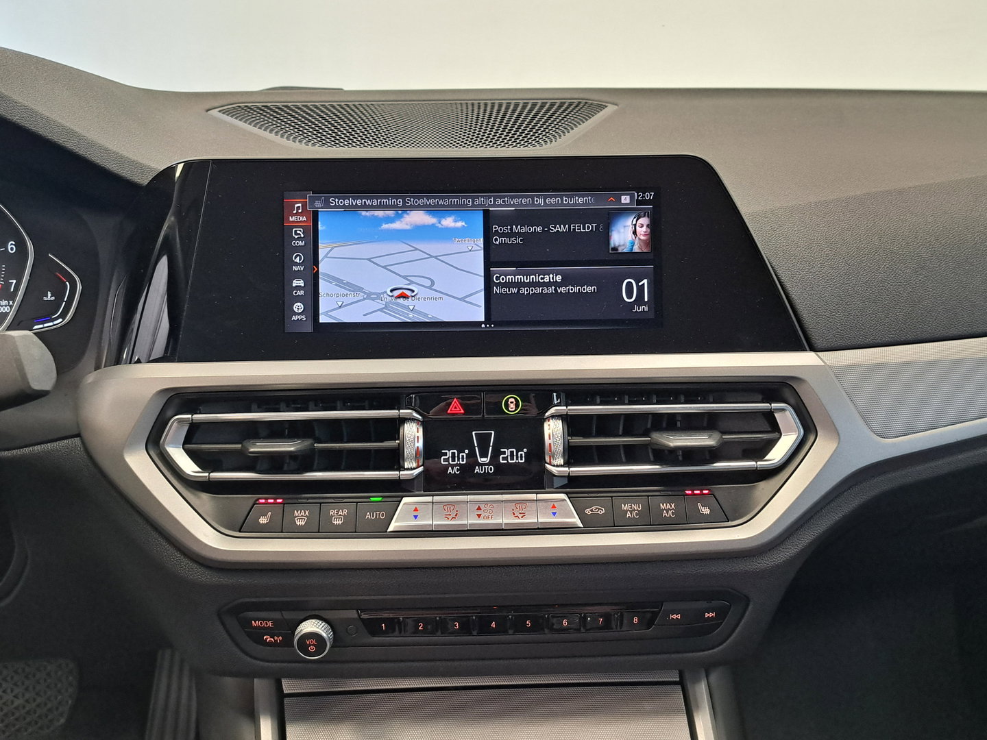 BMW 3 Serie 318i Executive Navigatie Clima Cruise PDC LM 157 PK! 24 Maanden garantie* (Vraag naar de voorwaarden)