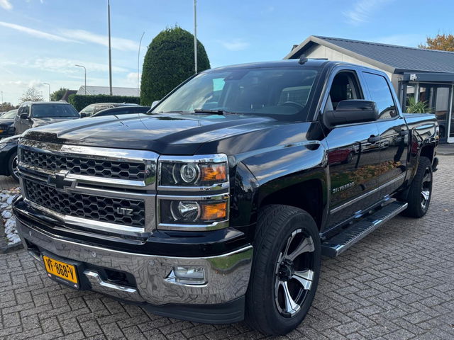 Chevrolet Silverado - 1500 2013 Dubbel Cabine Pick-Up 4X4 Dodge
