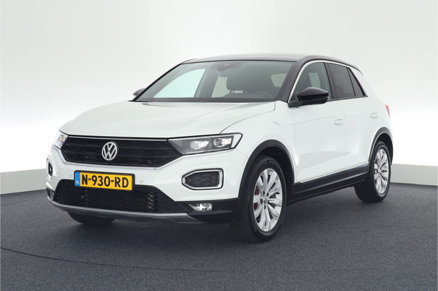 Volkswagen T-Roc - 2.0 TSI 190pk DSG 4Motion Sport Trekhaak Virtual Cockpit Stoelverwarming Led Navigatie