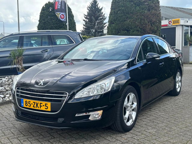Peugeot 508 - 1.6 Benzine Sedan 2012 Active Trekhaak Zwart