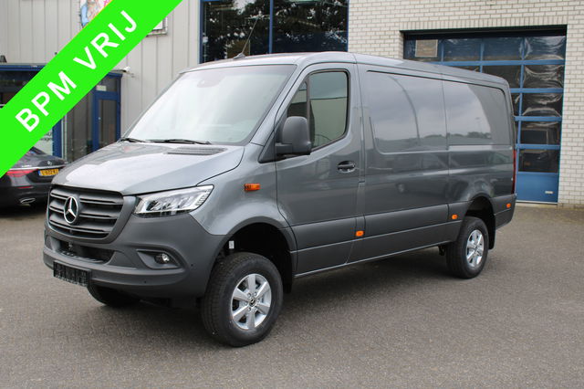 Mercedes-Benz Sprinter - 319 CDI 4x4 AWD L2H1 360 Camera, LED, MBUX 10.25