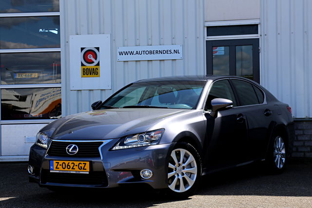 Lexus GS - 300h Luxury Line*1ste Eig!*Perfect Lexus Onderh.*Gr. Navi/Leder/Stoelverw./Stoelkoeling/Camera/Memorie/Dodehoek/DAB/LED/Parkeersens.V+A/17 inch LM*