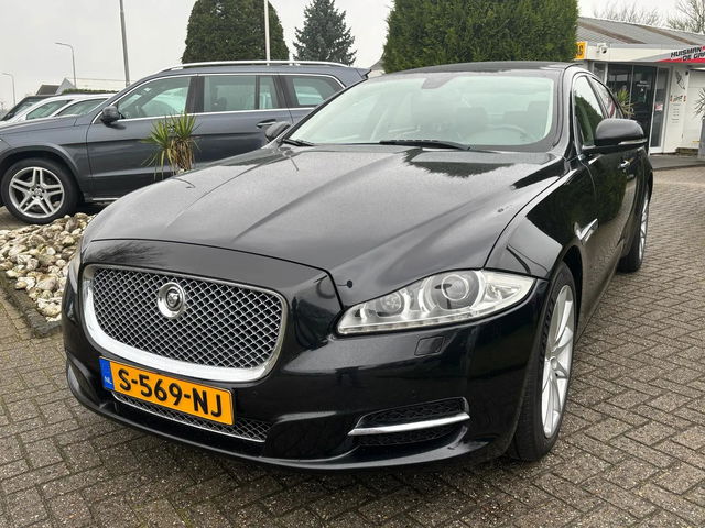 Jaguar XJ - 3.0D V6 Portfolio 2011 Schuifdak Xenon Zwart