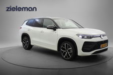 Volkswagen Tayron - 1.5 eTSI R-Line Edition 7 Persoons Automaat - Carplay, Camera, Stoelverw.