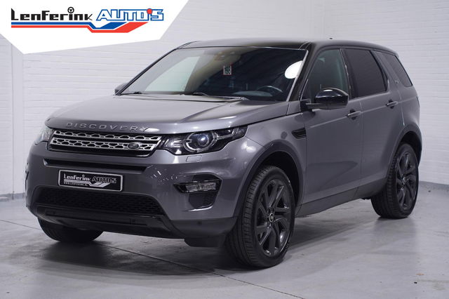 Land Rover Discovery Sport - 2.0 TD4 150 pk Grijs Kenteken 2-Zits Navi, Camera, Leder Zwart, 20" LMV, Elek. Stoelen