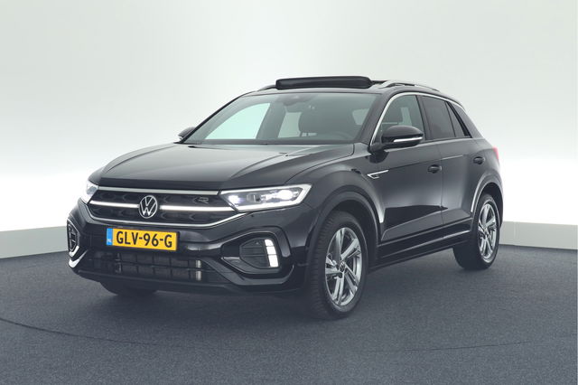 Volkswagen T-Roc - 1.5 TSI 150pk DSG R-Line Business+ Trekhaak Camera Stoelverwarming Keyless Navigatie