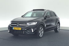 Volkswagen T-Roc - 1.5 TSI 150pk DSG R-Line Business+ Trekhaak Camera Stoelverwarming Keyless Navigatie