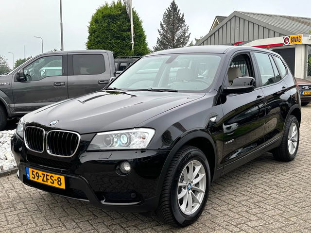 BMW X3 - 2.0i X-Drive High Executive Zwart 2012 Trekhaak Xenon