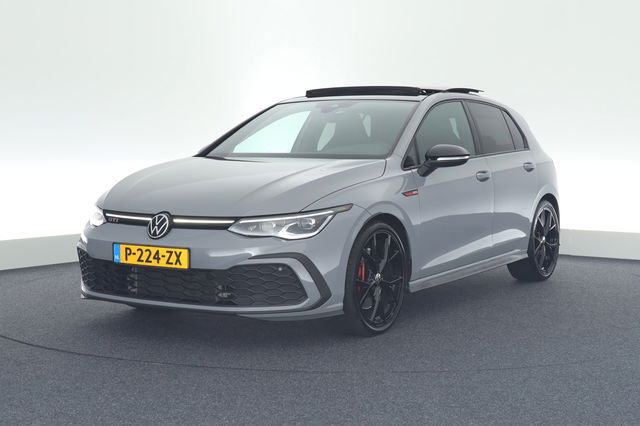 Volkswagen Golf - 2.0 TSI 245pk DSG GTI Pano Stoelverwarming Virtual Cockpit Navigatie