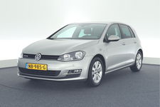 Volkswagen Golf - 1.0 TSI 116pk H6 Highline Bluemotion Trekhaak Camera Navigatie