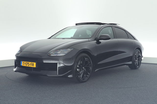 Hyundai IONIQ 6 - First Edition 325pk AWD 77 kWh Panoramadak Bose 360Camera Navigatie