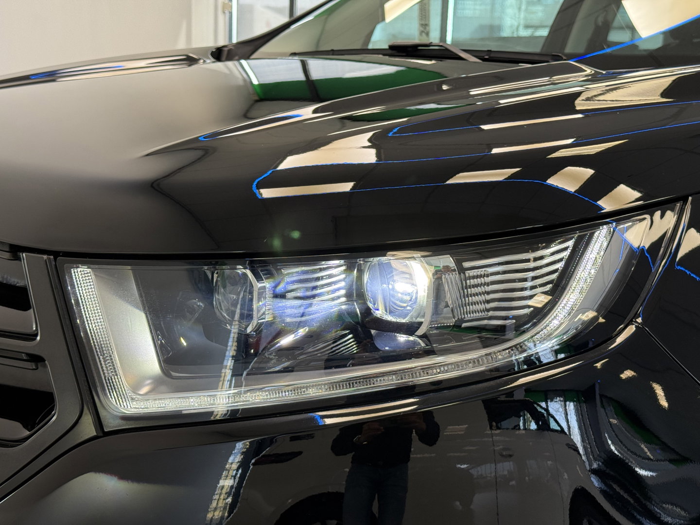 Ford Edge 2.0 TDCI Sport Automaat 210pk Panorama Navigatie El achterklep Cruise Control 18LMV