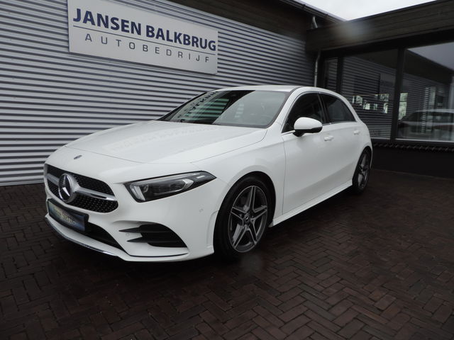 Mercedes-Benz A-Klasse - 180 Business Solution AMG Upgrade auto is nieuw zeer mooi