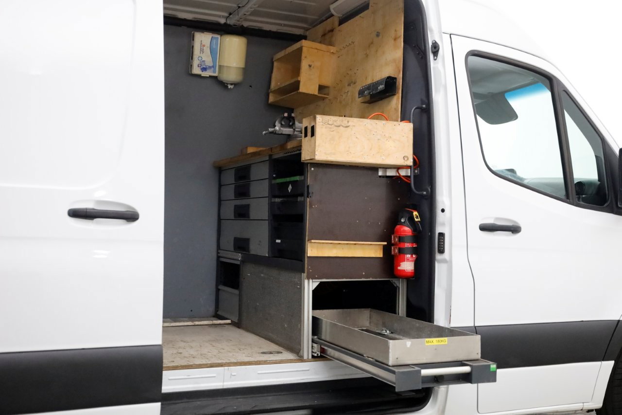 Mercedes-Benz Sprinter