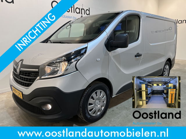 Renault Trafic - 2.0 dCi L1H1 170 PK Automaat Servicebus / Sortimo Inrichting / Euro 6 / Airco / Cruise Control / Camera / Trekhaak / 3-Zits /