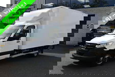Mercedes-Benz Sprinter - 514 CDI Bakwagen met NIEUWE laadklep Airco, MBUX, Geveerde stoel, Stoelverwarming Dhollandia klep 1000kg 180cm Plateau