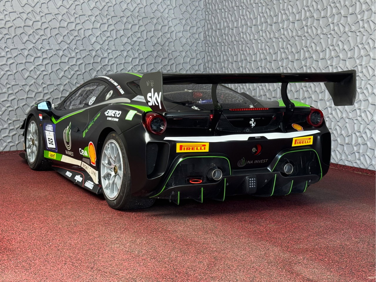Ferrari 488