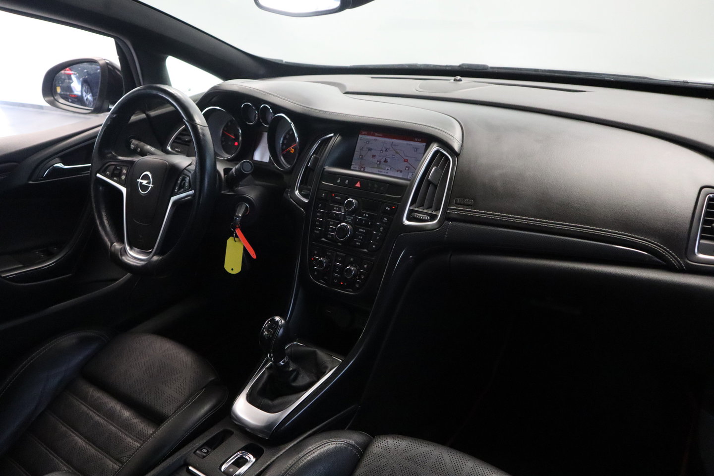 Opel Cascada 1.6 Turbo Cosmo Climate Control Navi Stoelverwarming Cruise Control