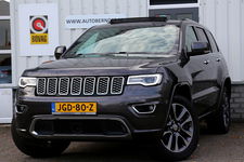 Jeep Grand Cherokee - 3.6 286PK 4WD Aut.*Perfect Onderh.*Incl. BTW*Luchtvering/ACC/Pano/Stoelverw.V+A/Stuurverw./Stoelkoeling/H&K/Keyless Entry+Go/Elek. Klep/LED/DAB/Camera/Parkeersens.V+A/20 inch LM/VOL*