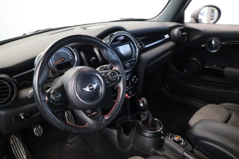 MINI Cooper 1.5 Cooper JCW King's Cross Navigatie CruiseControl