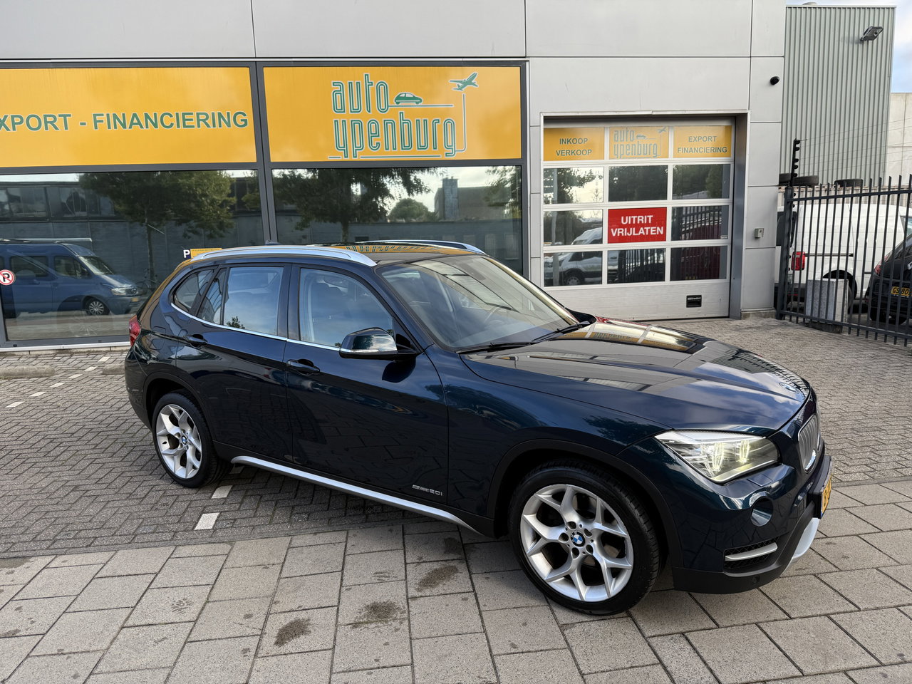 BMW X1