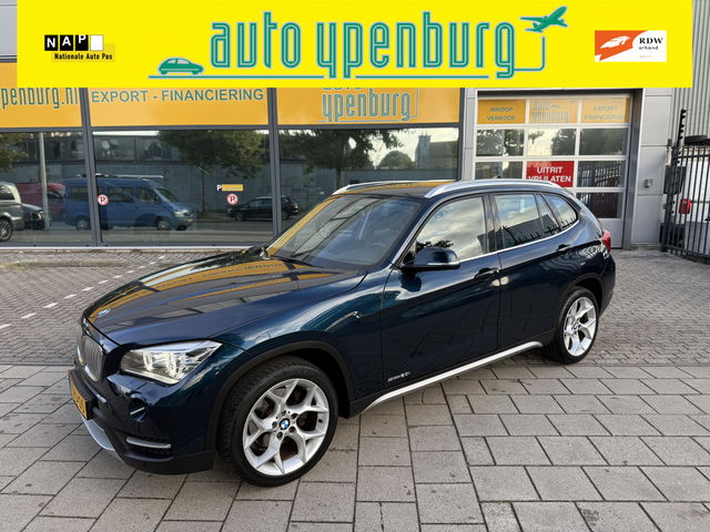 BMW X1 - sDrive20i * Automaat * Navi * Leder / Stof * Climatronic *