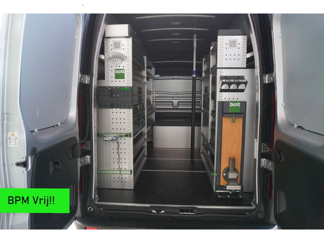 Renault Trafic - 2.0 Blue dCi 170PK T30 L2H2 Complete BOTT Werkplaatsinrichting nr. V186 | Airco | Cruise | Navi | trekhaak