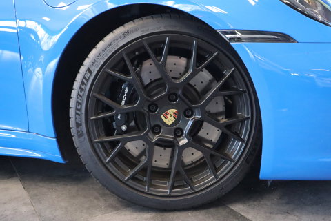 Porsche 911 Cabrio 3.0 Carrera 4 GTS Sport Chrono X- Sight NL Auto 480PK! Shark blue Dealer onderhouden 24 Maanden garantie* (Vraag naar de voorwaarden)