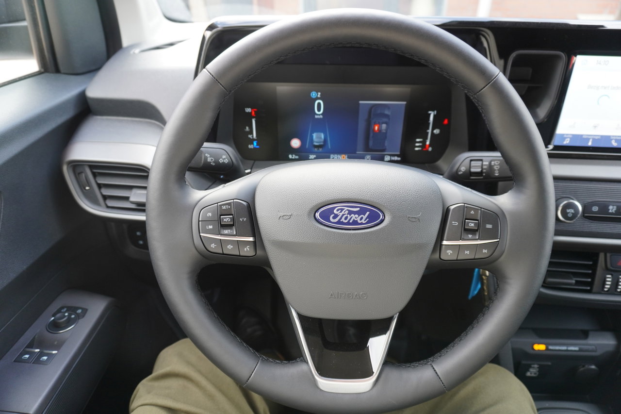 Ford Transit Courier