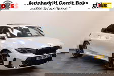 BMW 3 Serie - 330e xDrive ACC Head-UP Leder Elek. stoelen M sport Schuif/kanteldak 24 maanden garantie mogelijk (*vraag naar de voorwaarden)
